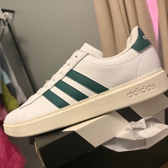 adidas White Sneakers with Green Three-Stripe Accents - Picture 3 of 4